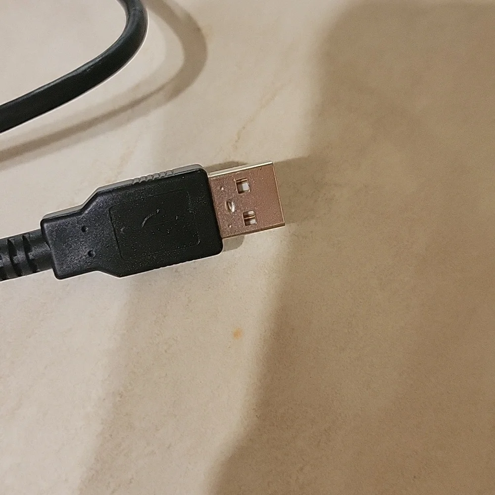 Universal Male to Female USB Dongle with Clip